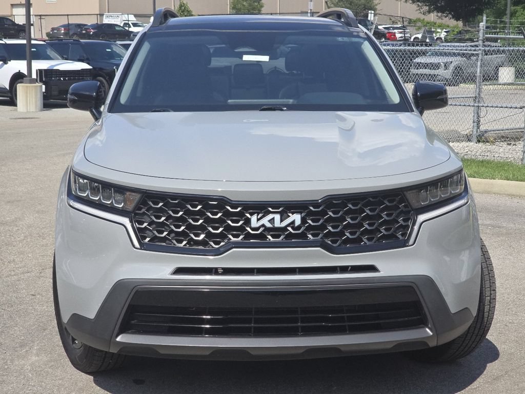 Used 2022 Kia Sorento S w/ Panoramic Sunroof Package AWD/4WD image 13
