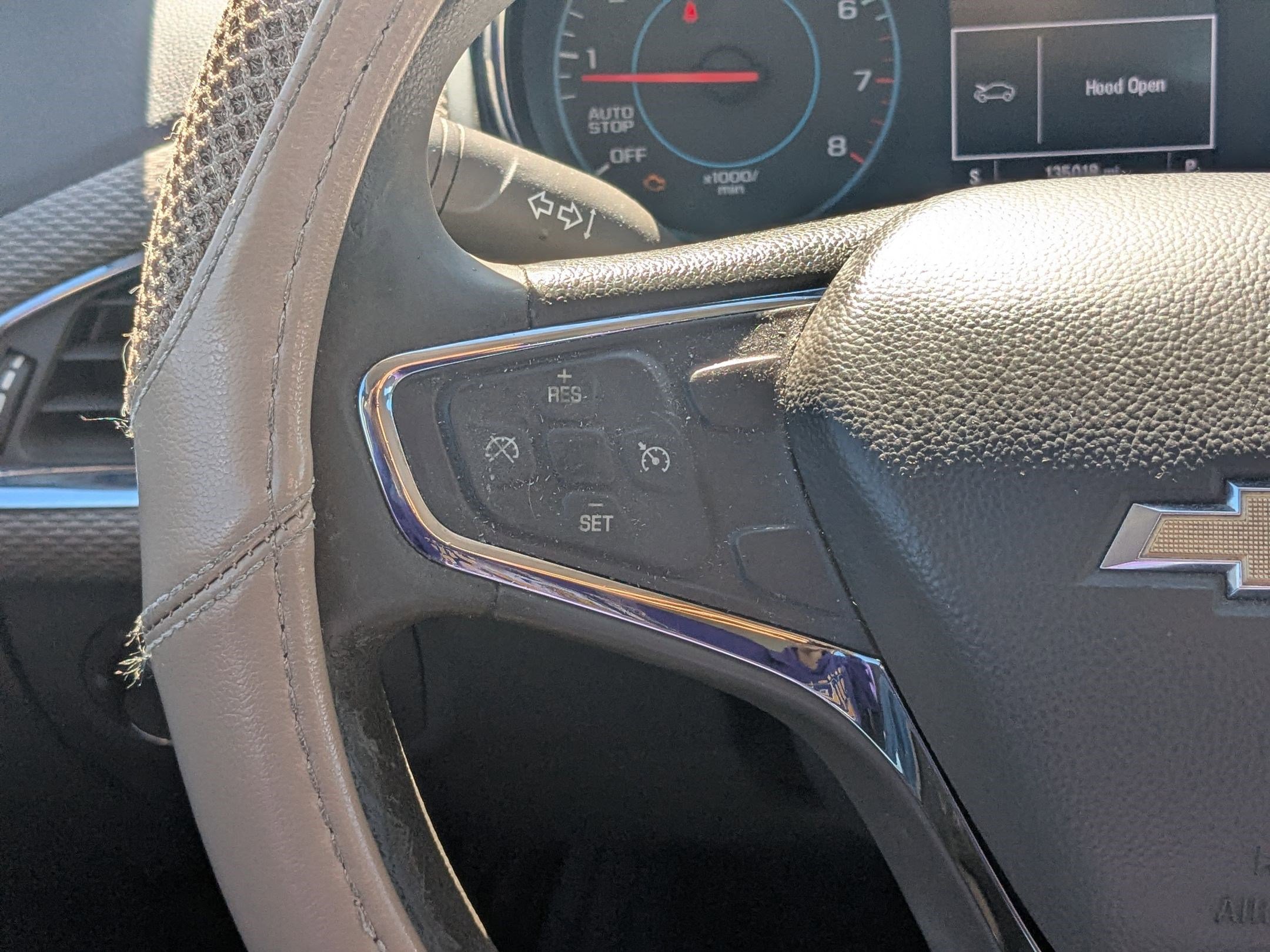 Used 2017 Chevrolet Cruze LT image 19