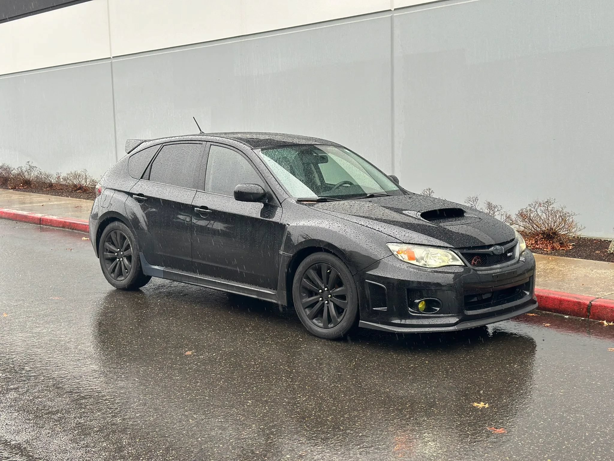 Used 2013 Subaru Impreza WRX Limited AWD/4WD image 9