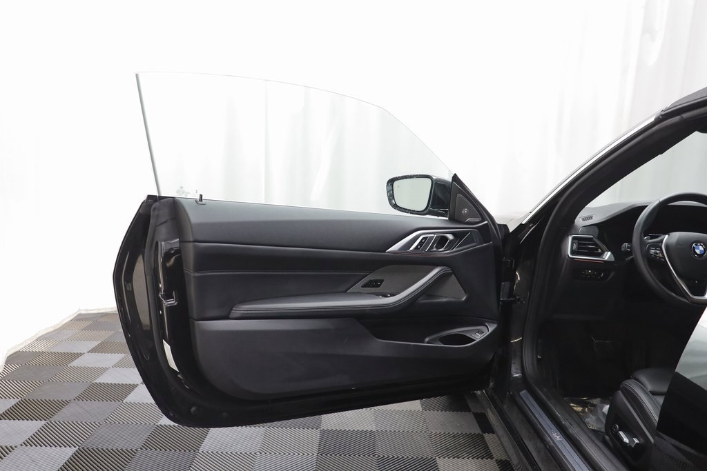 Certified 2022 BMW 430i xDrive Convertible w/ Premium Package image 4