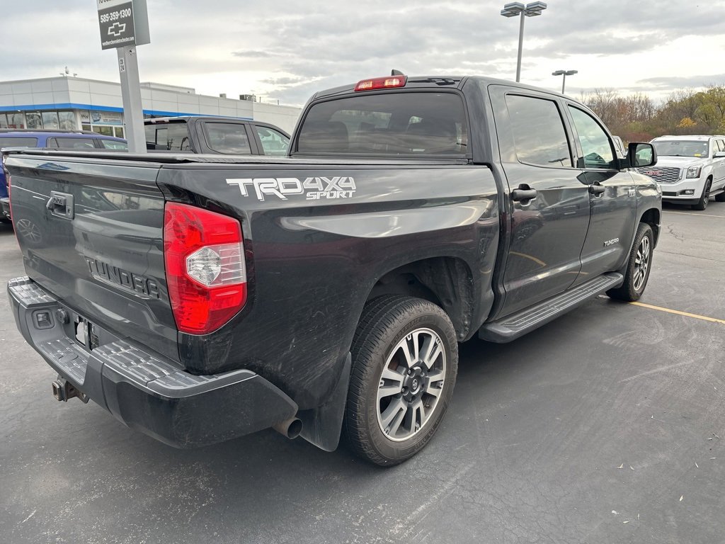 Used 2020 Toyota Tundra 4x4 CrewMax image 2