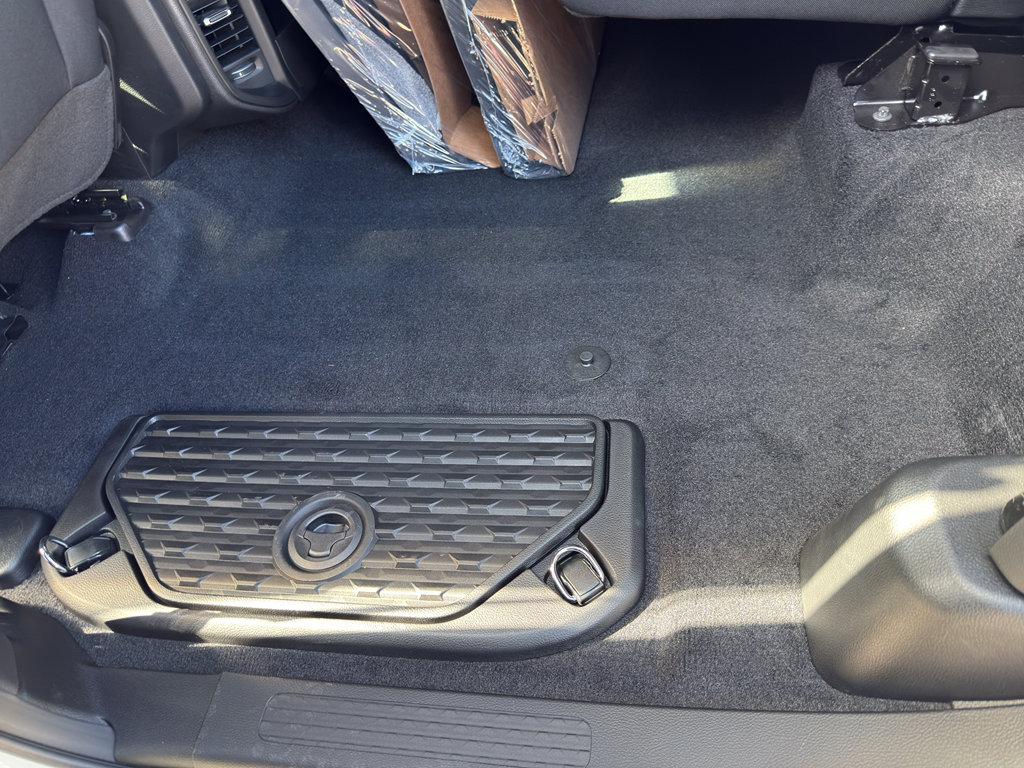 New 2026 RAM 1500 Classic Warlock AWD/4WD image 33