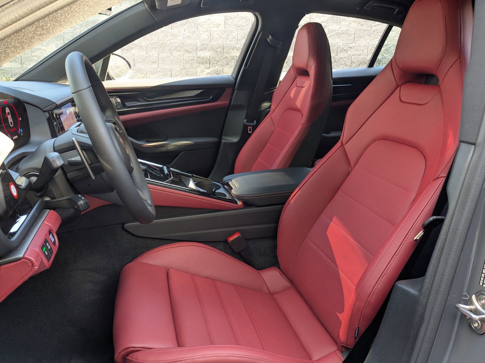 New 2026 Porsche Panamera 4 image 5