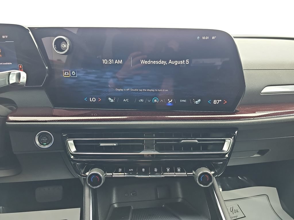 Used 2025 Chevrolet Traverse Z71 AWD/4WD image 20