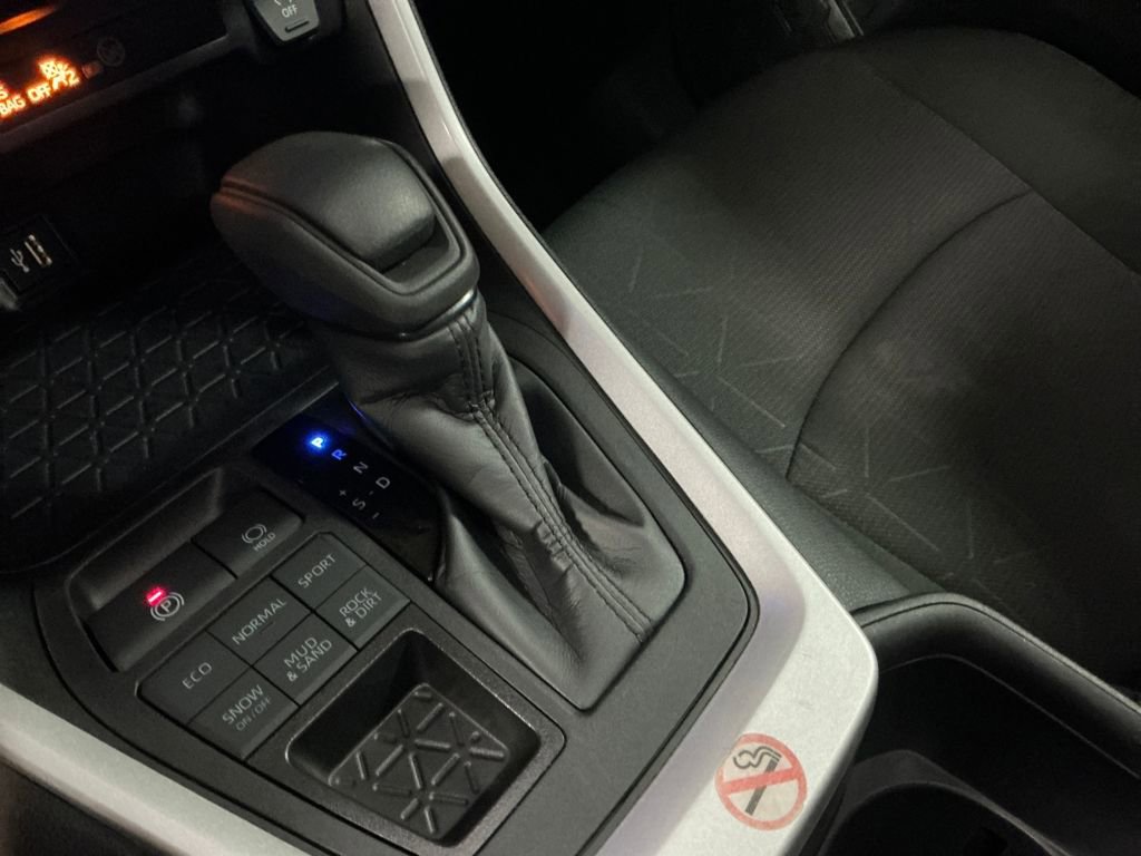 Certified 2025 Toyota RAV4 XLE image 23