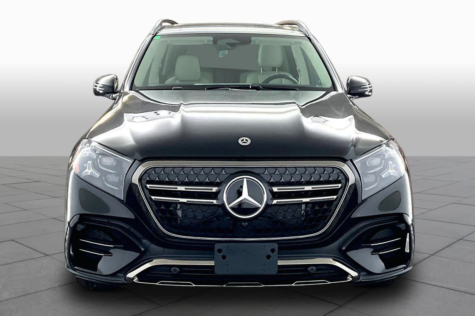New 2027 Mercedes-Benz GLS 450 4MATIC image 3