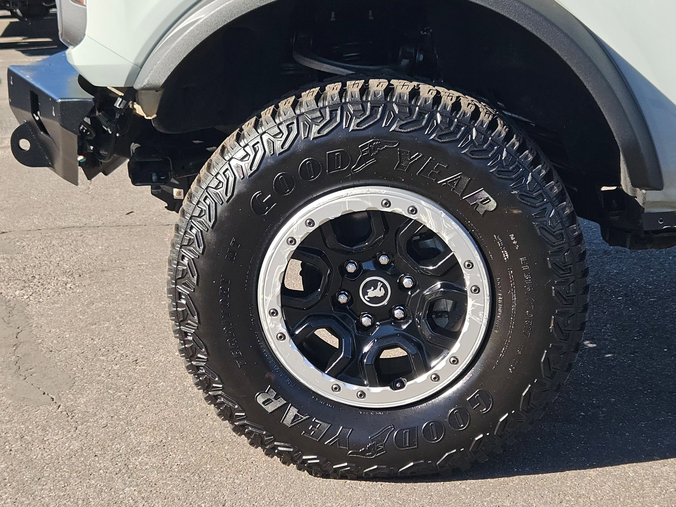 Used 2022 Ford Bronco Badlands image 10