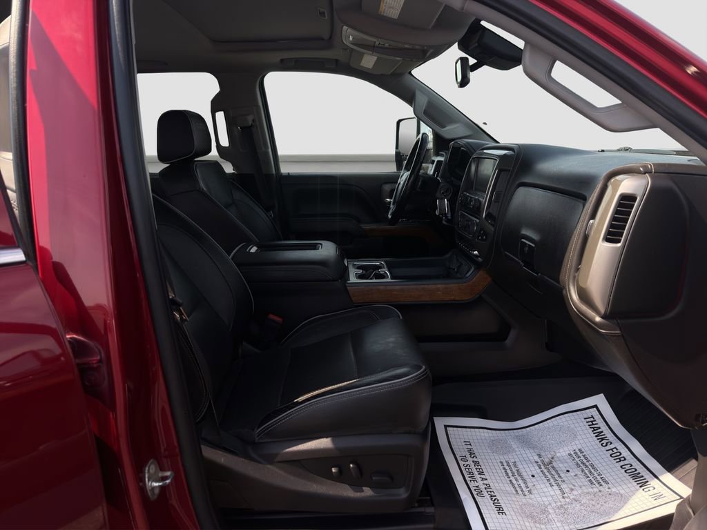 Used 2018 Chevrolet Silverado 3500 High Country w/ Duramax Plus Package image 18
