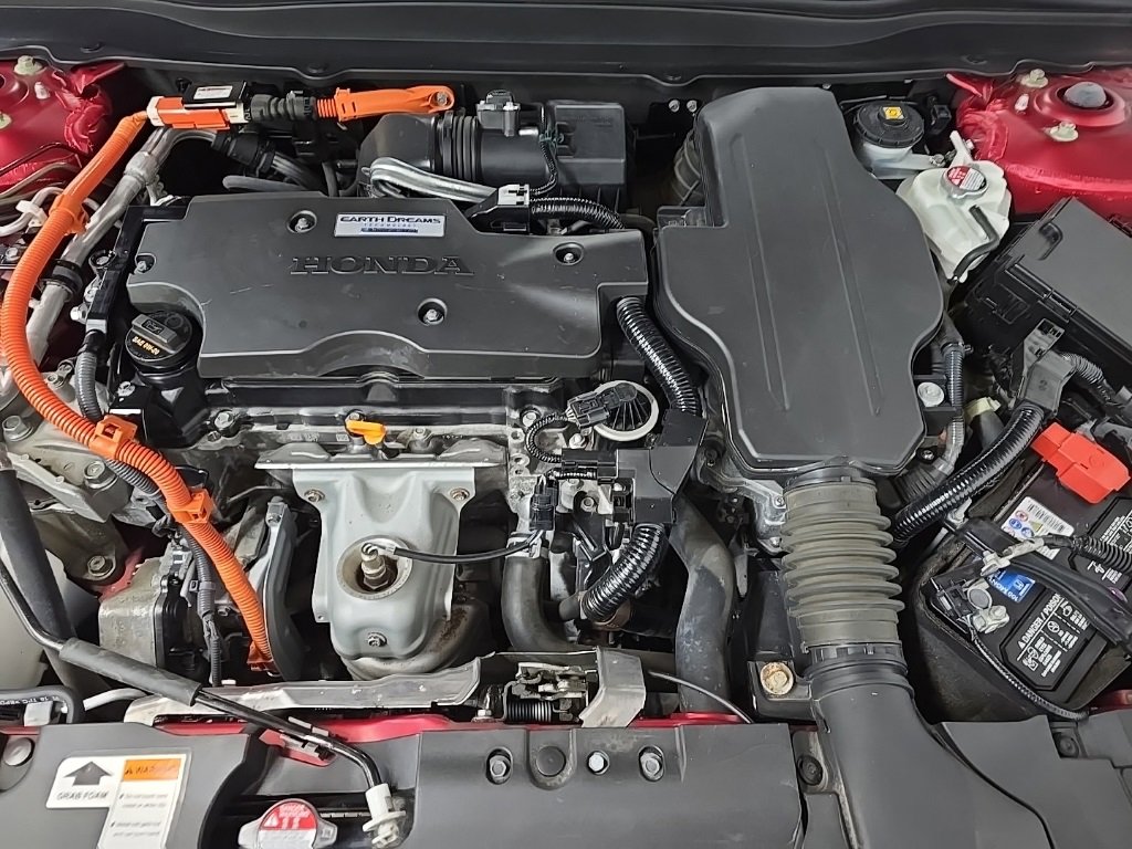 Used 2018 Honda Accord Hybrid image 12