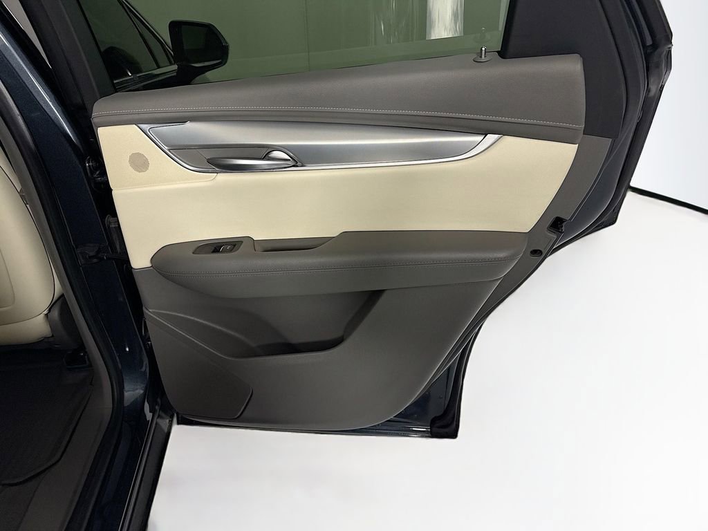 Used 2019 Cadillac XT5 Luxury FWD image 28