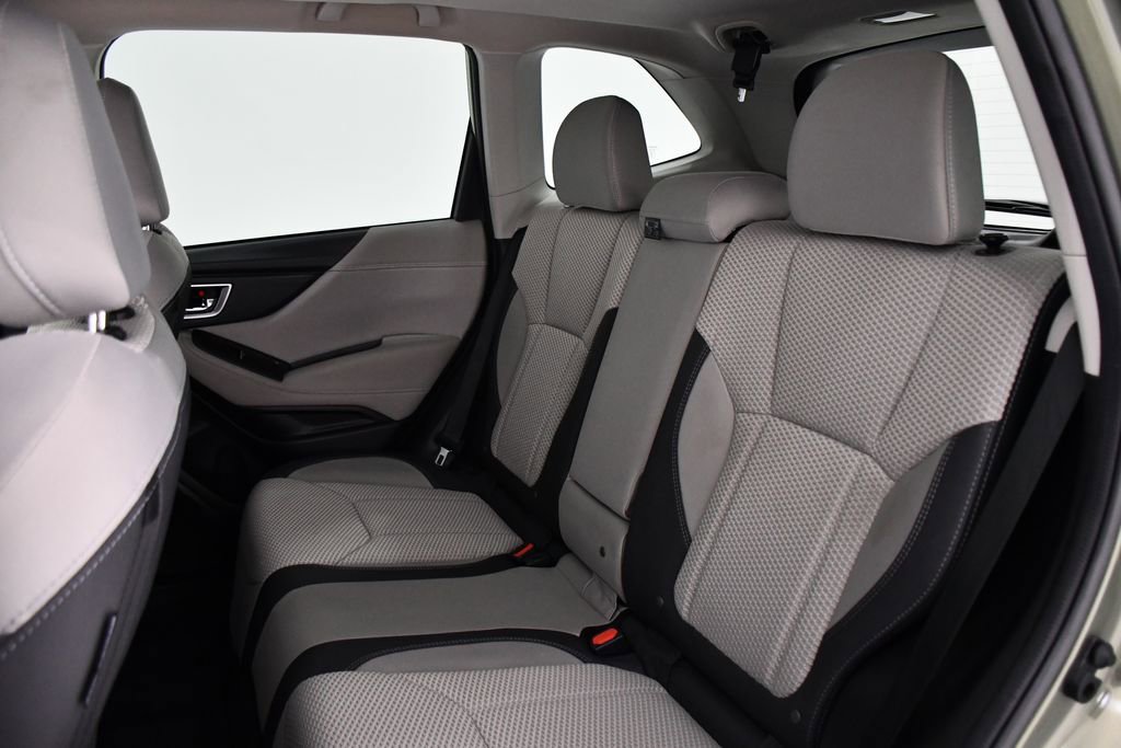 Used 2020 Subaru Forester Premium AWD/4WD image 22