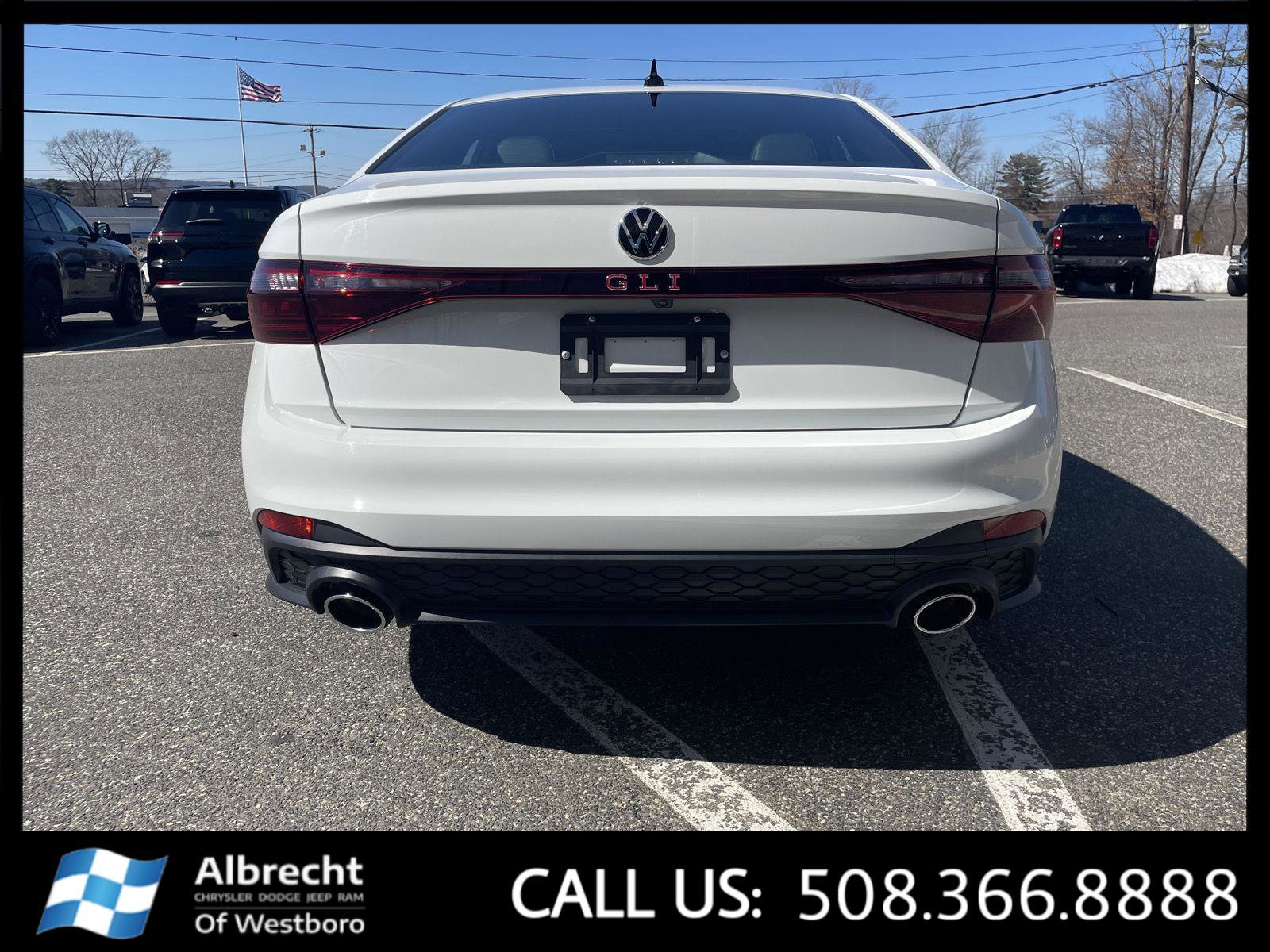 Used 2025 Volkswagen Jetta GLI Autobahn image 4