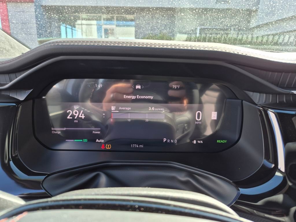 Used 2025 Jeep Wagoneer S Launch Edition image 19