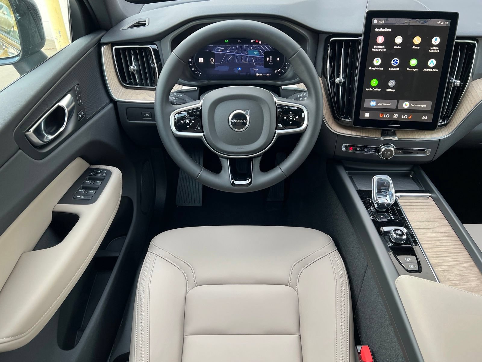 New 2026 Volvo XC60 B5 Plus w/ Climate Package AWD/4WD image 27