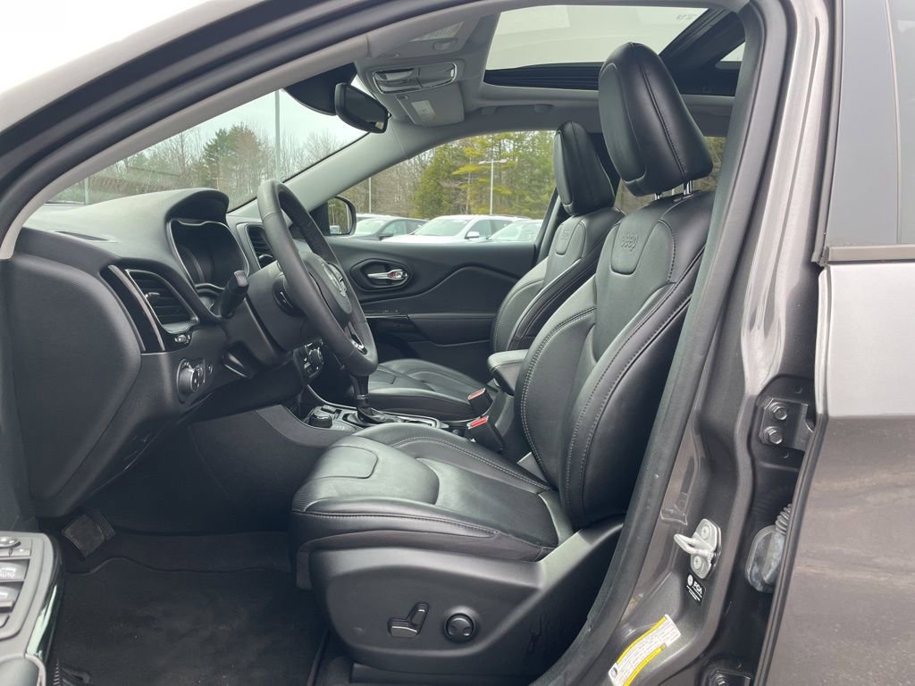 Used 2023 Jeep Cherokee Altitude Lux w/ Lux Elite Package AWD/4WD image 30