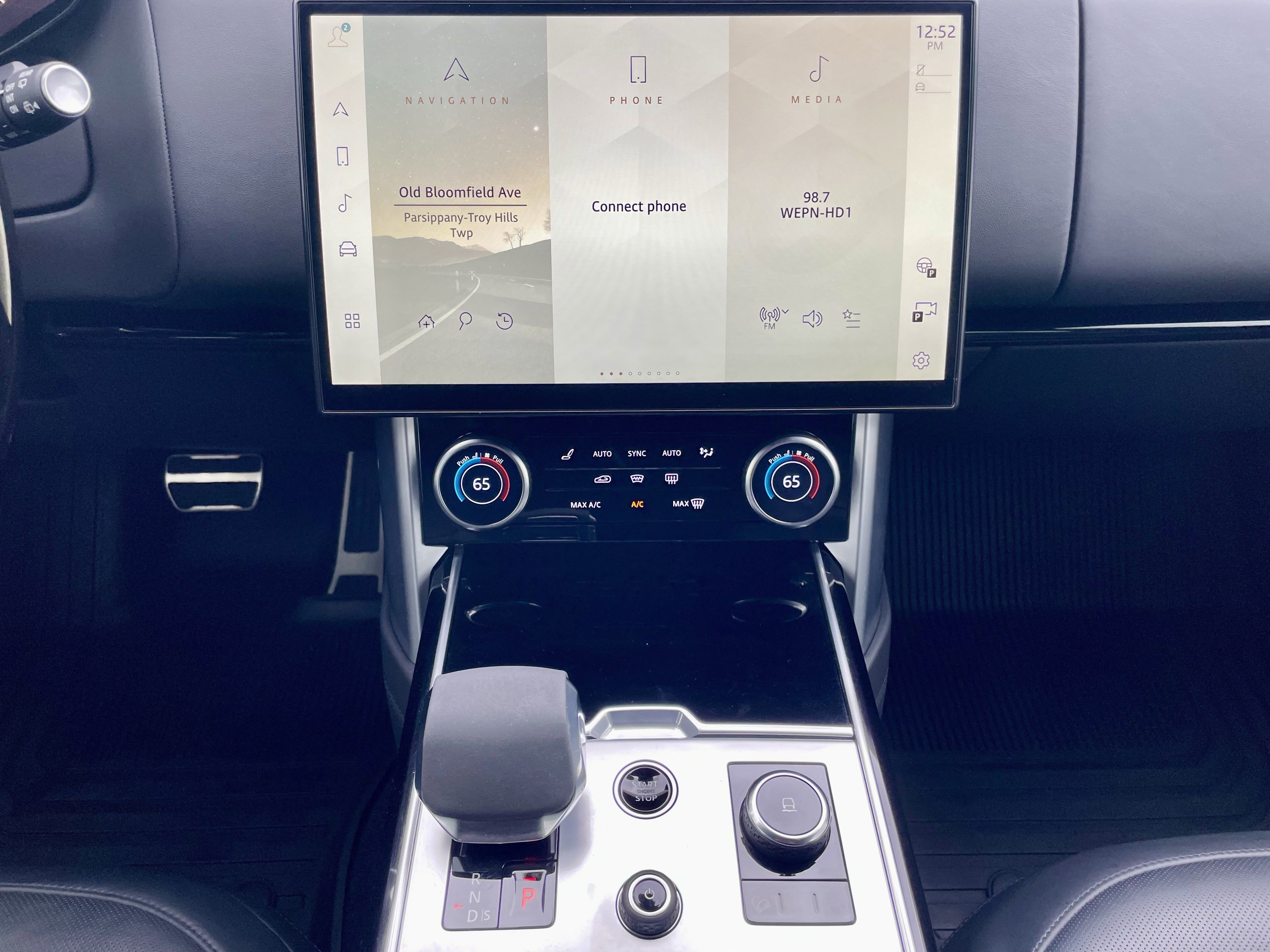 Used 2023 Land Rover Range Rover Autobiography image 19