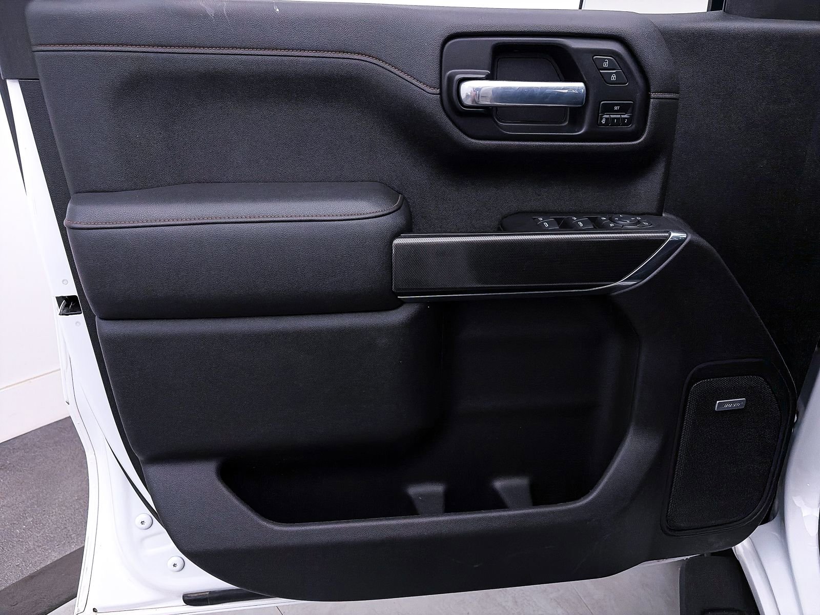 Used 2021 GMC Sierra 1500 AT4 w/ AT4 Premium Package image 18