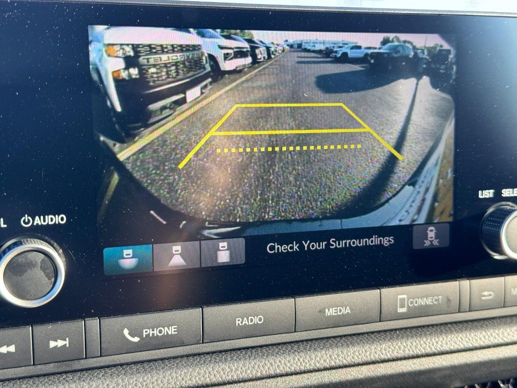 Used 2025 Honda CR-V EX image 20