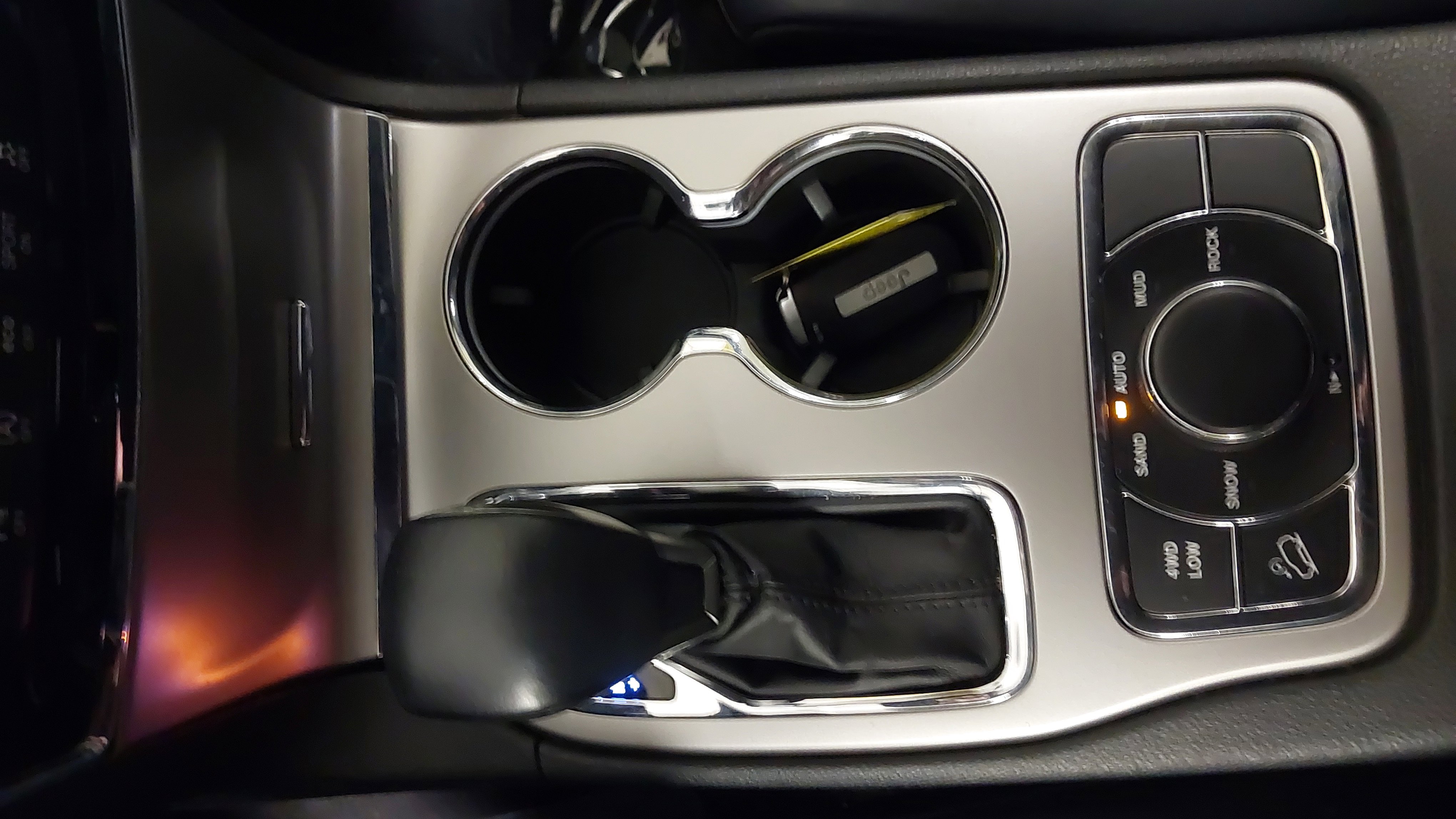 Used 2019 Jeep Grand Cherokee Limited AWD/4WD image 21