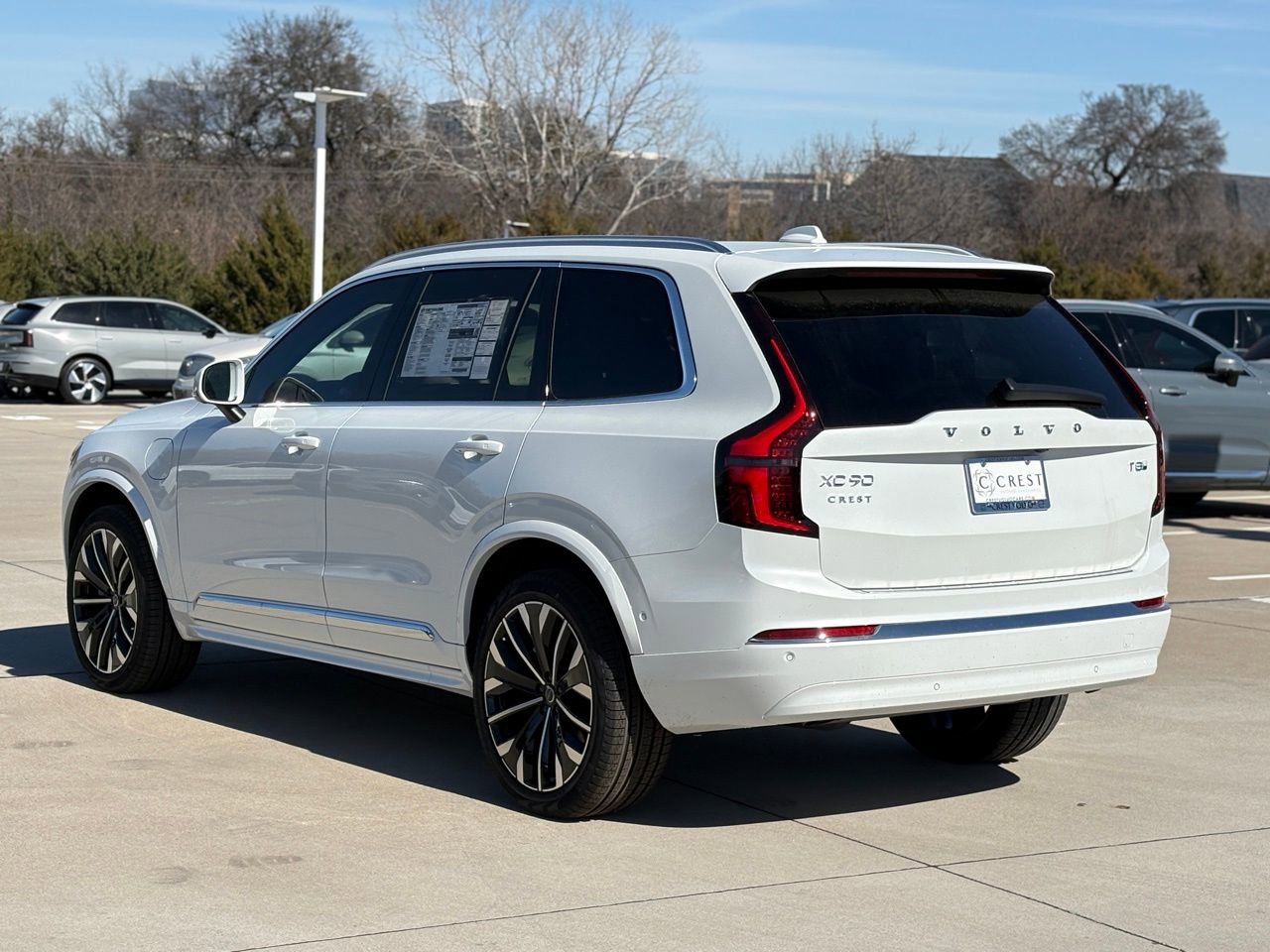 New 2026 Volvo XC90 T8 Plus w/ Protection Package Premier image 5
