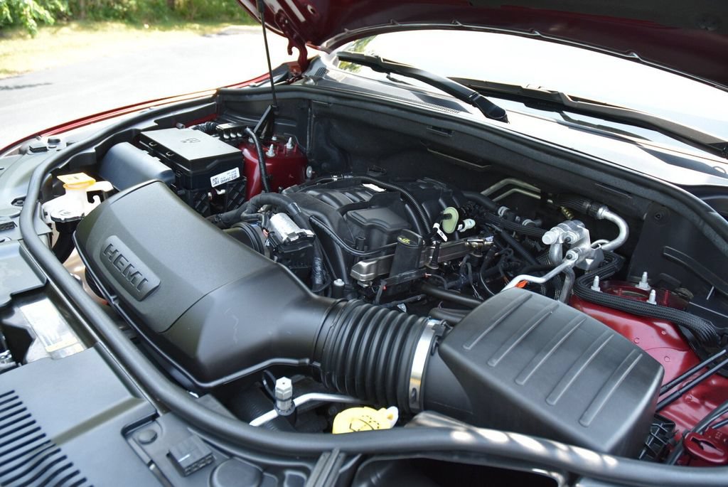 Used 2025 Dodge Durango R/T AWD/4WD image 41