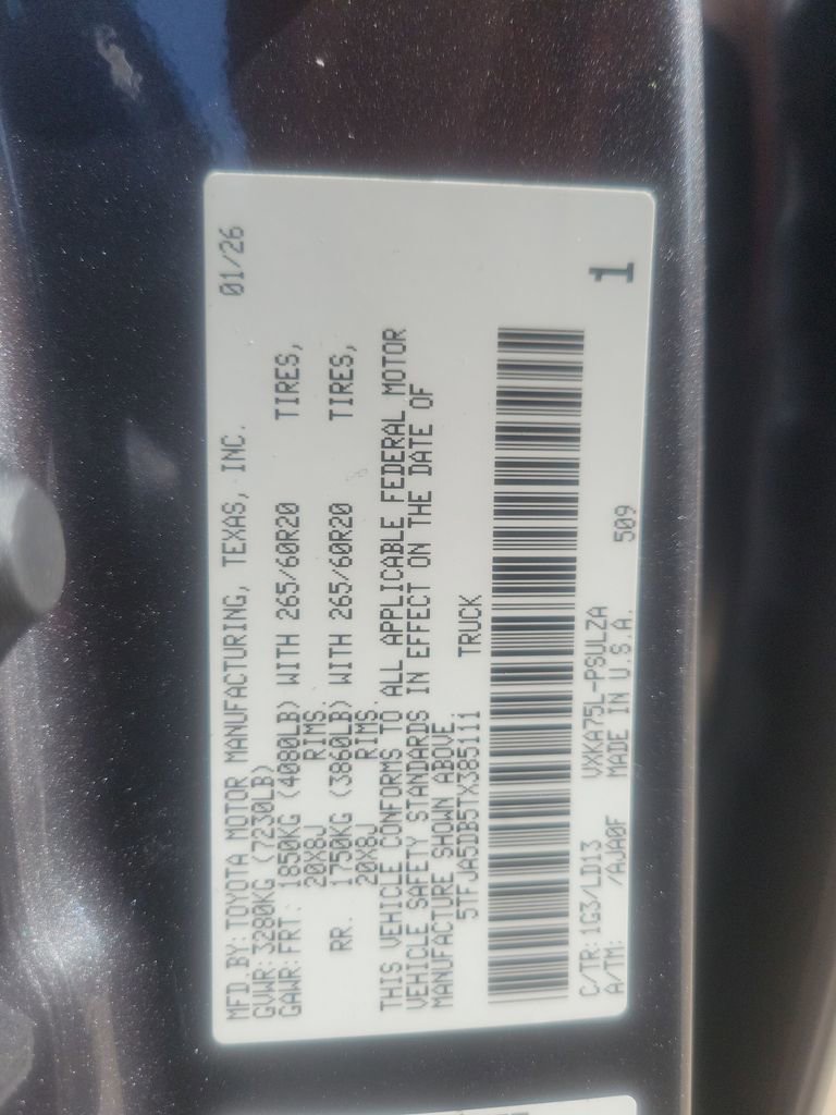 Used 2026 Toyota Tundra Limited w/ Power Package image 38