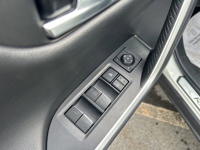 Certified 2022 Toyota RAV4 XSE AWD/4WD image 11