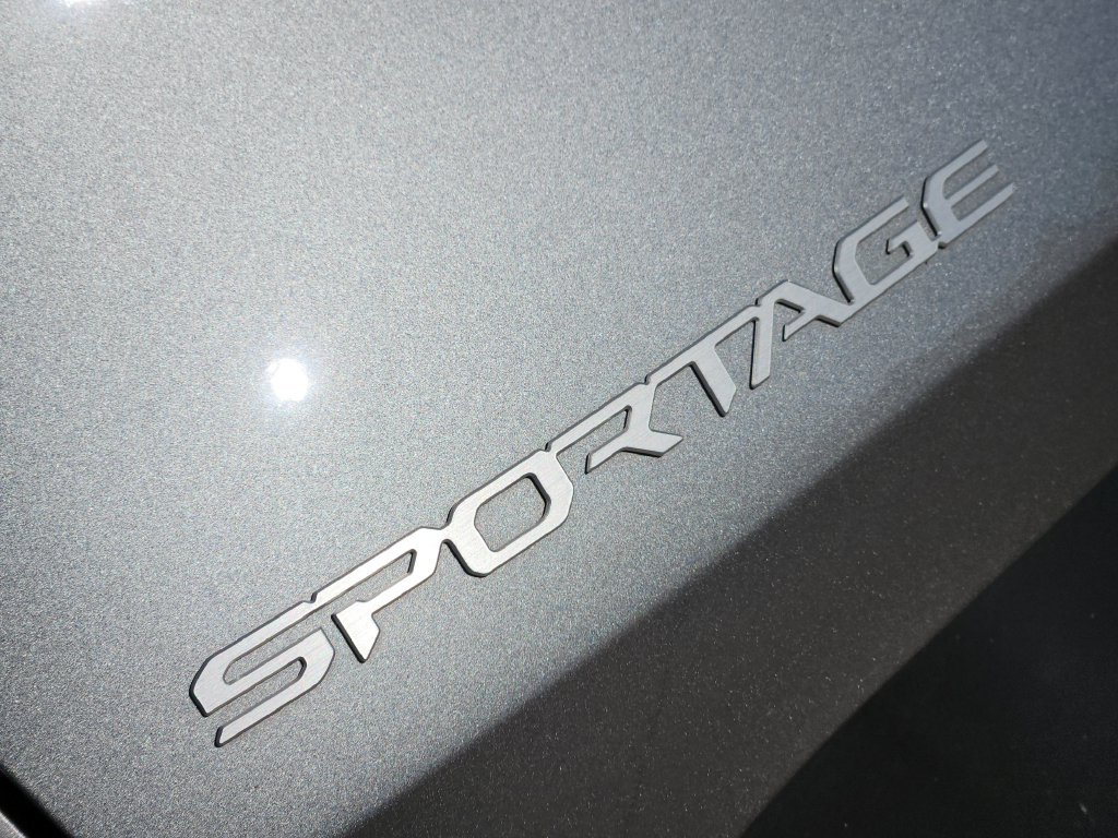 New 2026 Kia Sportage LX FWD image 9