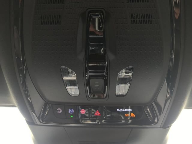 Used 2024 Cadillac Lyriq Sport RWD image 25