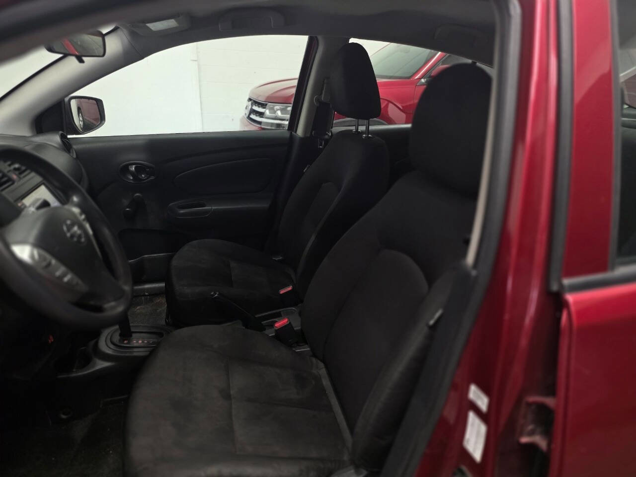Used 2019 Nissan Versa S Plus image 12