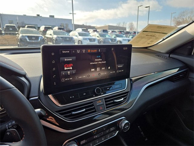 Certified 2025 Nissan Altima 2.5 SR w/ SR Premium Package image 25