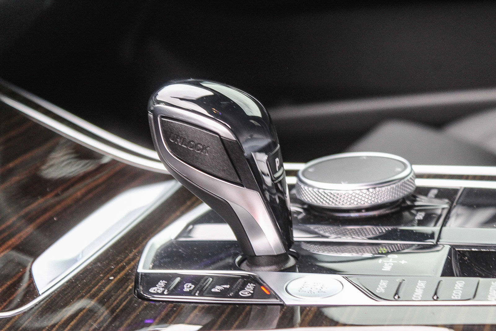 Used 2020 BMW X5 sDrive40i w/ Premium Package image 22