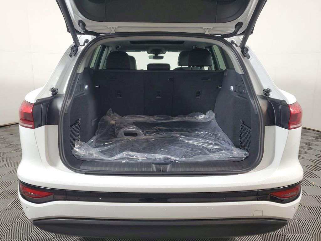 Used 2025 Audi Q6 e-tron Premium Plus w/ Premium Plus image 8