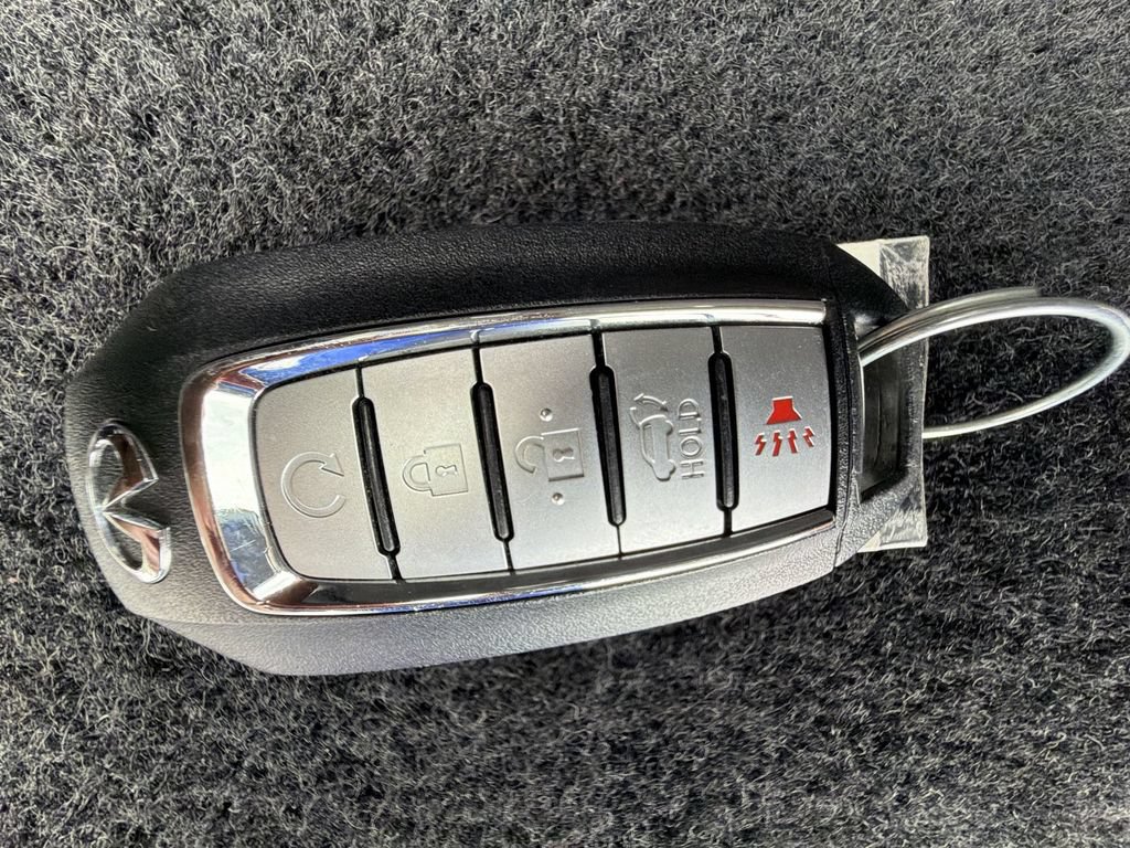 Used 2023 INFINITI QX60 Sensory AWD/4WD image 28
