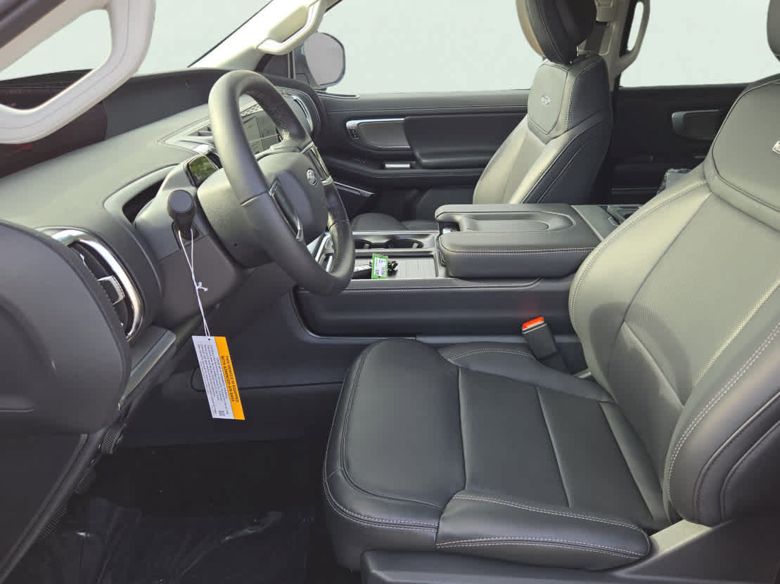New 2026 Ford Expedition Platinum AWD/4WD image 8