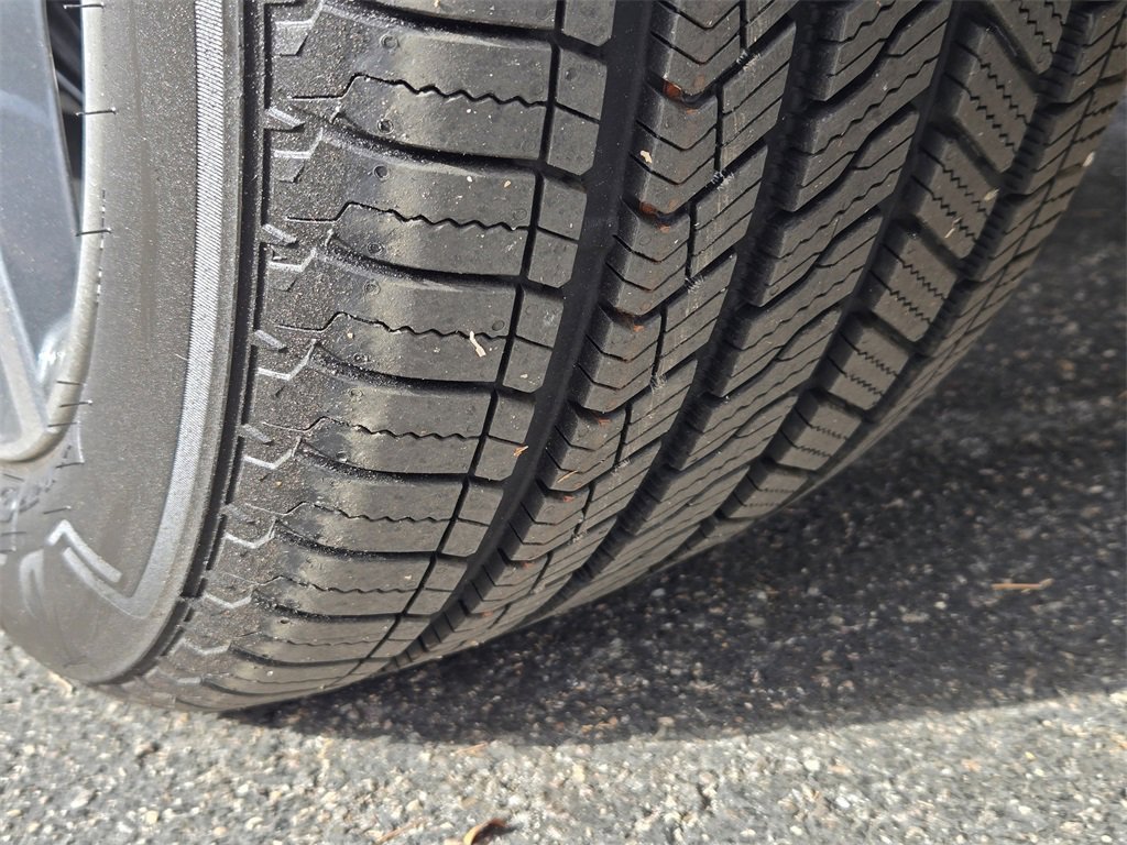 New 2026 BMW X7 M60i w/ Executive Package image 12