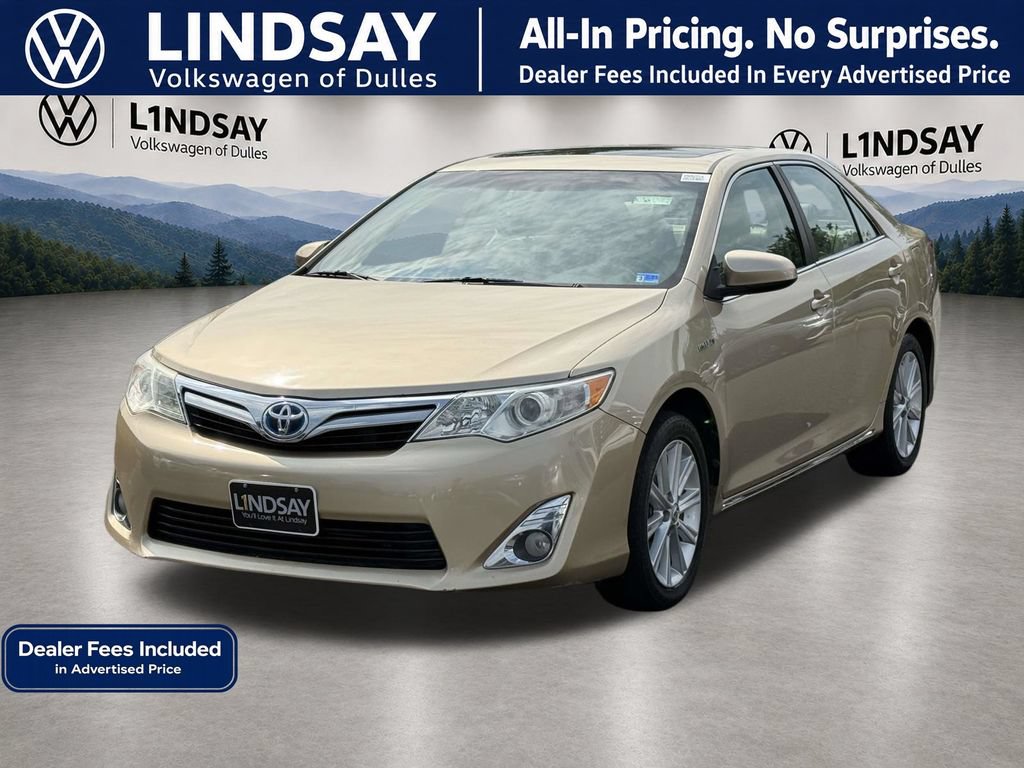 Used 2012 Toyota Camry XLE w/ Leather Pkg FWD image 4