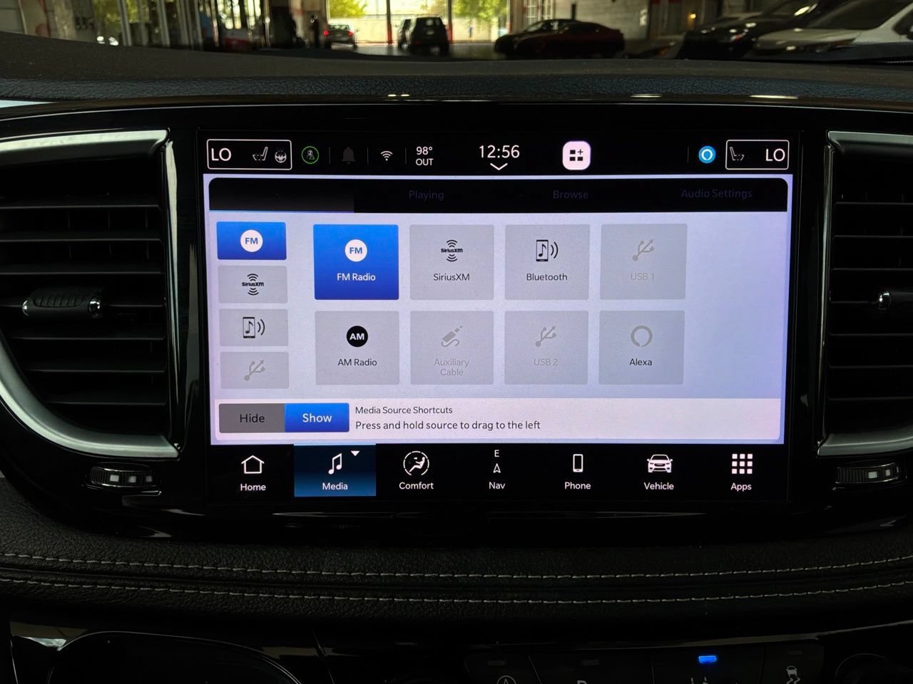 Used 2025 Chrysler Pacifica Limited FWD image 46