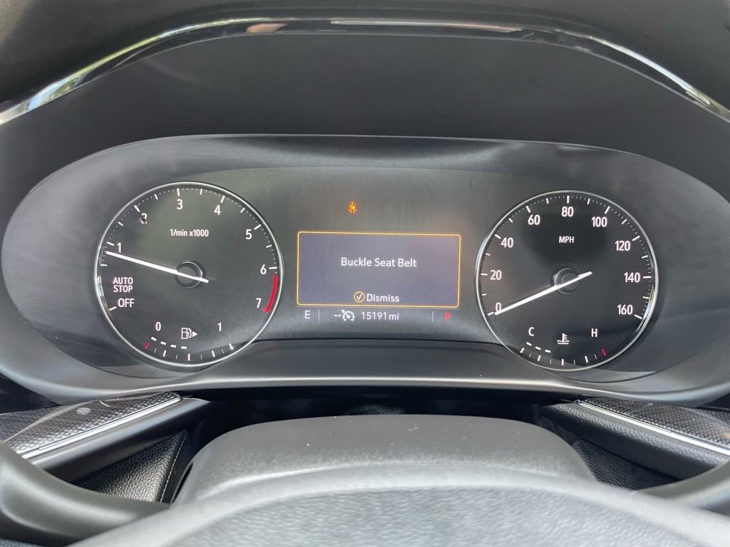 Used 2023 Buick Envision Preferred image 10