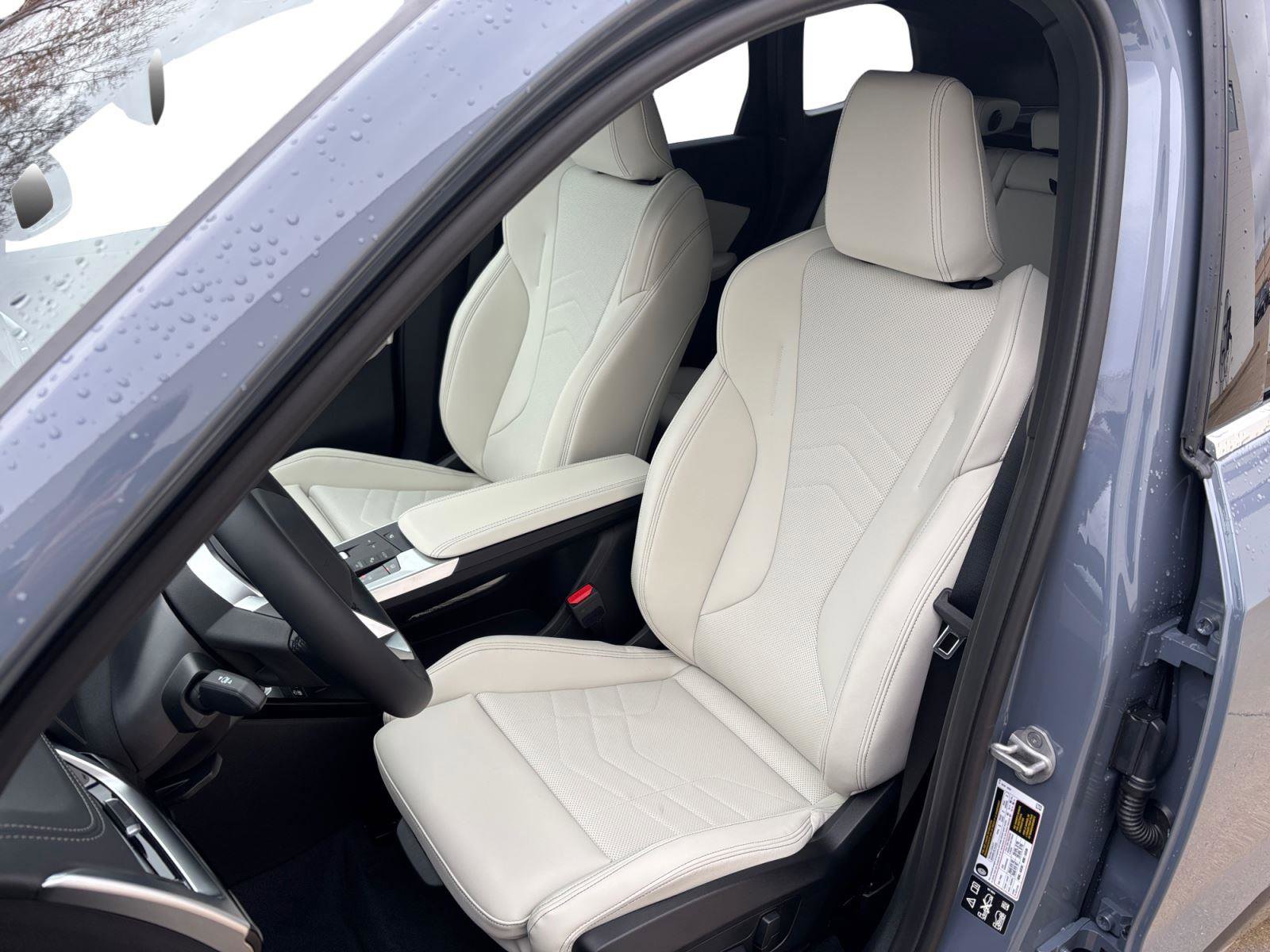 New 2026 BMW X1 xDrive28i w/ Technology Package AWD/4WD image 21