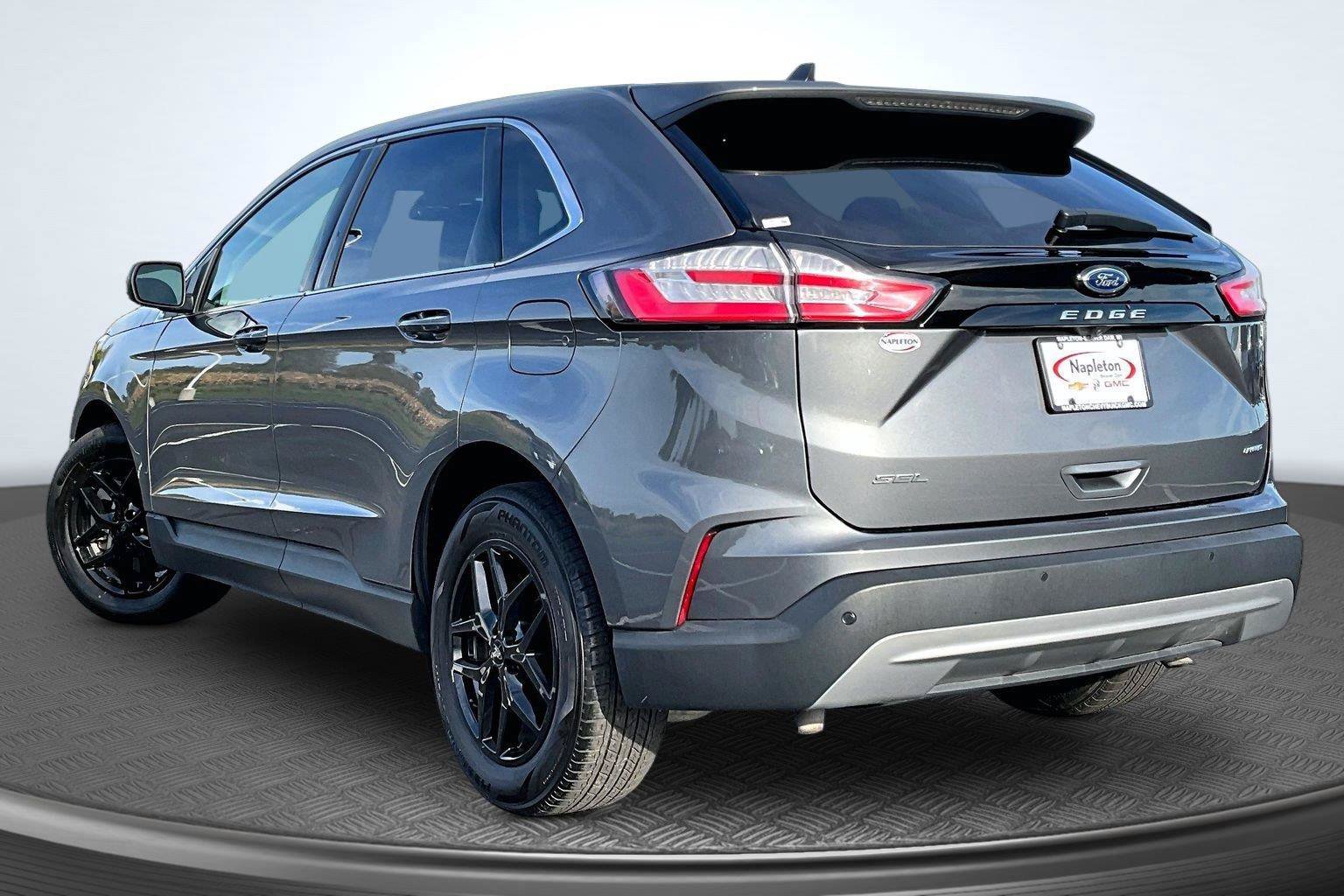 Used 2024 Ford Edge SEL AWD/4WD image 14