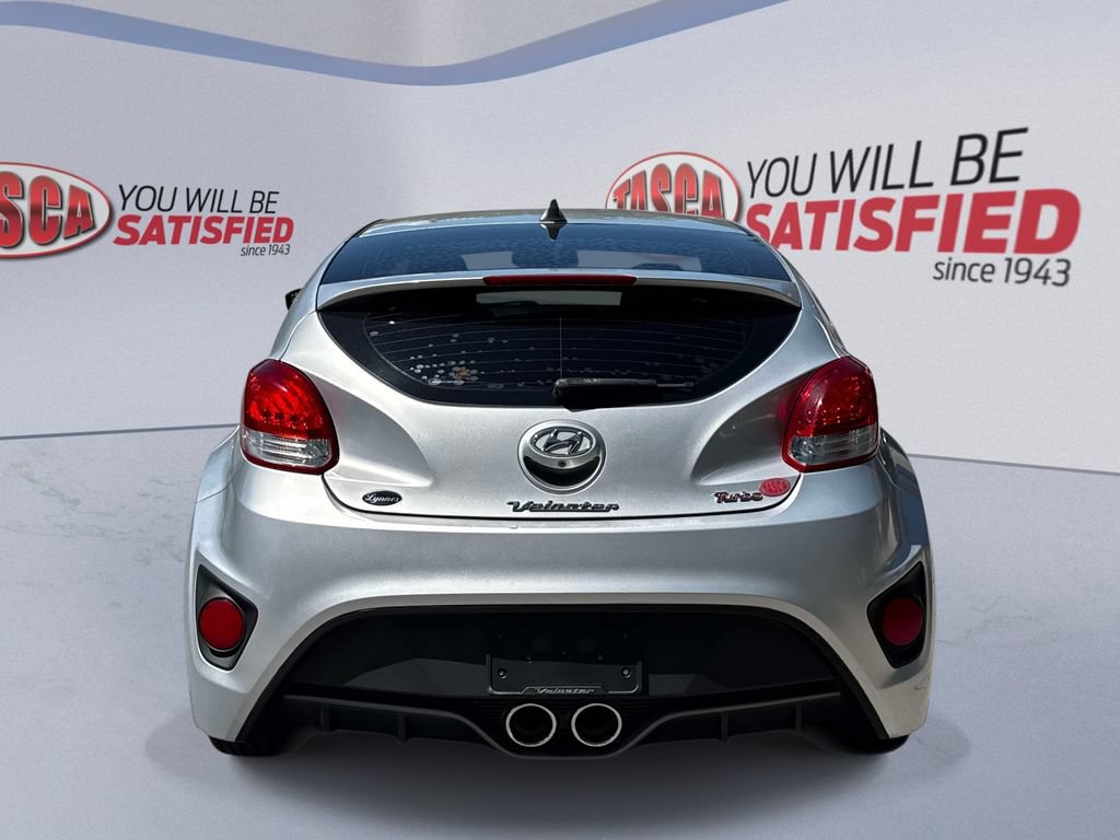 Used 2016 Hyundai Veloster Turbo FWD image 5