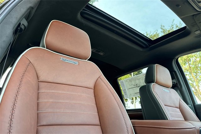 New 2026 GMC Sierra 2500 Denali Ultimate w/ Max Trailering Package image 18