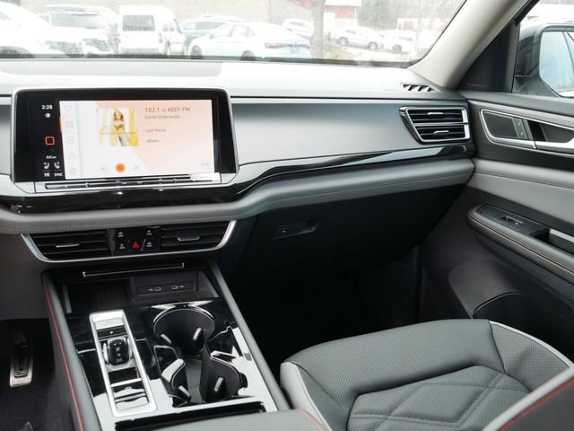 New 2026 Volkswagen Atlas Peak Edition image 10