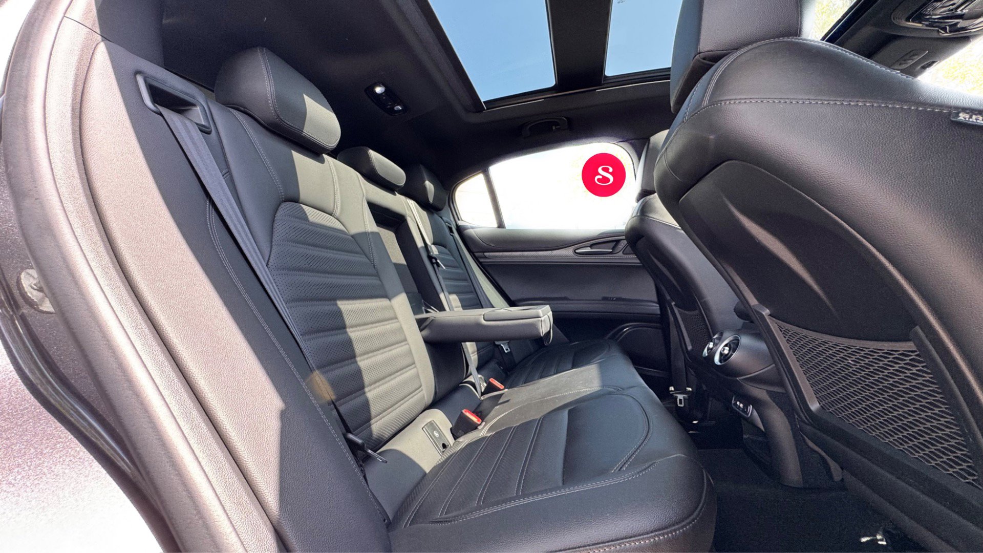 Used 2024 Alfa Romeo Stelvio Quadrifoglio w/ Active Assist Plus Package image 24