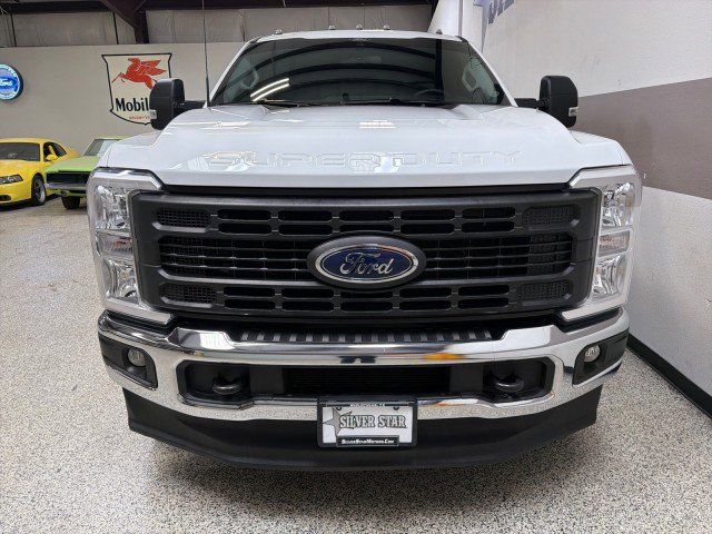 Used 2024 Ford F350 XL w/ Snow Plow Prep Package image 29