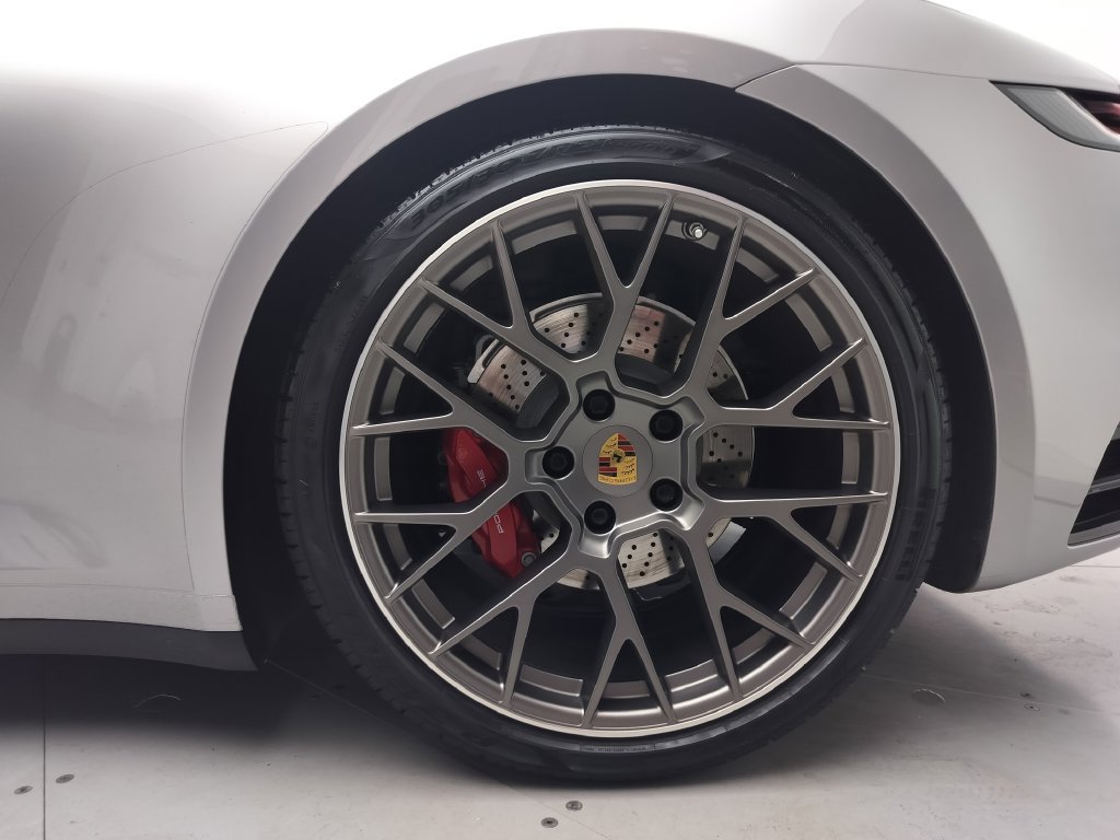 Certified 2020 Porsche 911 Carrera S RWD image 25