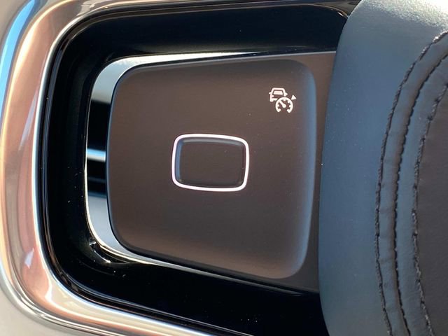 New 2026 Lincoln Navigator Reserve AWD/4WD image 16