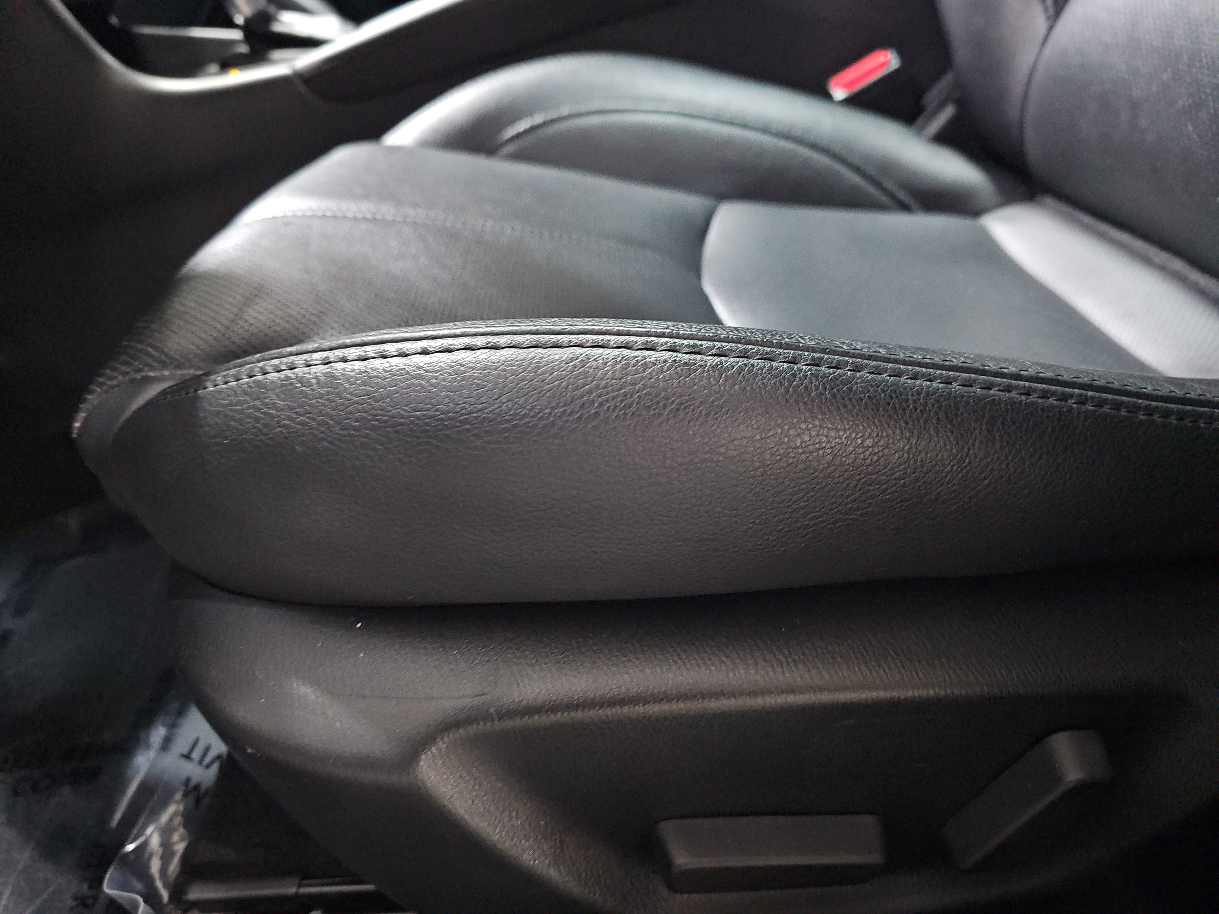 Used 2017 MAZDA MAZDA3 Grand Touring w/ Premium Equipment Package image 29