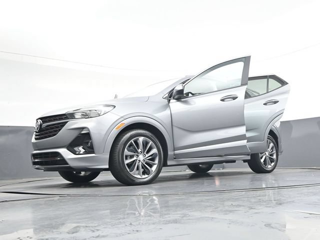 Used 2023 Buick Encore GX Select w/ Experience Buick Package FWD image 43
